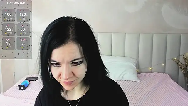 Lina Moony online show from January 2026 02:15:02 AM