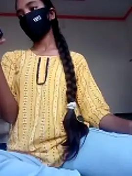 Riya 917 online show from November 2025 06:58:01 AM