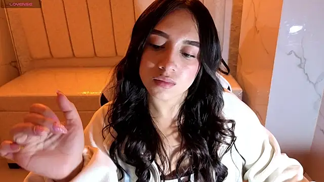 Juliana Tx online show from November 2025 02:56:02 AM