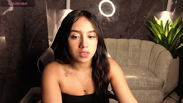 Juliana Tx online show from February 2026 03:06:01 AM