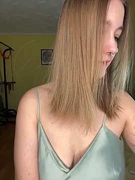 yourladyMary online show from February 2026 11:49:02 PM