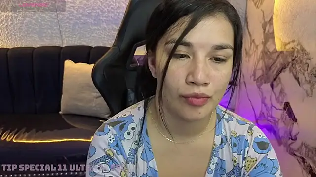 Snapshot of Violetta_jhonson_a chatting on June 2026 04:18:02 AM Violetta jhonson a online show from June 2026 04:18:02 AM