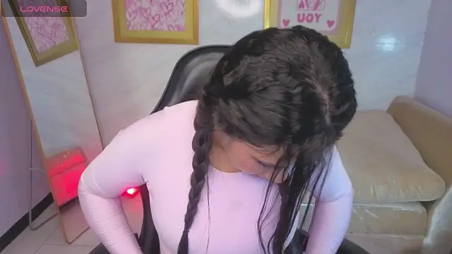 Violetta jhonson a online show from April 2026 05:41:02 AM