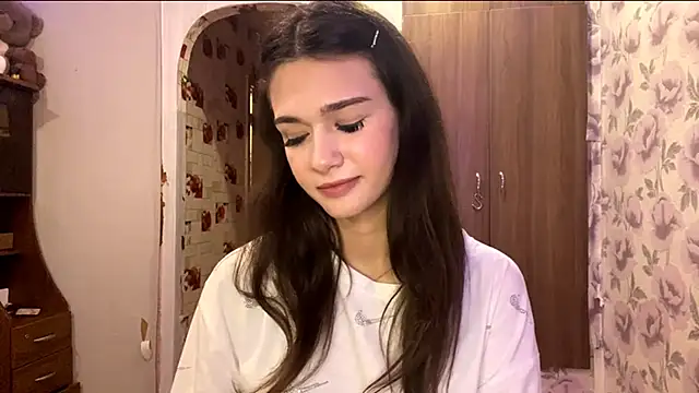 Snapshot of EunHendericks chatting on November 2025 11:14:01 AM EunHendericks online show from November 2025 11:14:01 AM