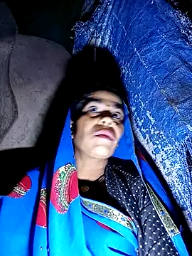 Snapshot of Neetujk chatting on November 2025 03:24:01 PM Neetujk online show from November 2025 03:24:01 PM