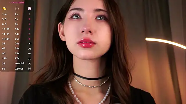 NanceeWestaway online show from December 2025 03:28:04 PM