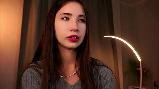 NanceeWestaway online show from November 2025 03:12:01 PM