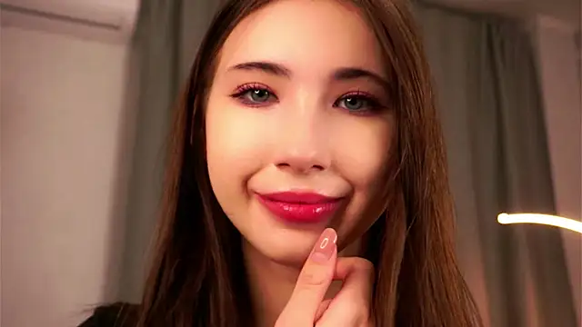 NanceeWestaway online show from November 2025 03:12:01 PM