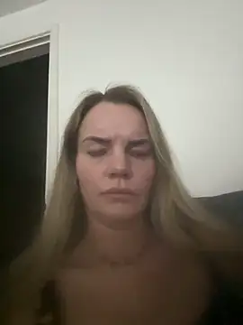 Cutebrowneyes  online show from March 2026 09:06:01 PM