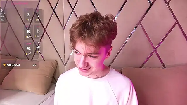 Paul Holt online show from November 2025 08:30:02 PM