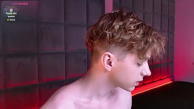 Paul Holt online show from February 2026 09:05:02 PM