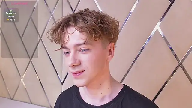 Paul Holt online show from February 2026 08:33:02 PM