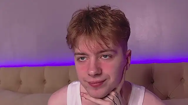 Paul Holt online show from November 2025 08:46:02 PM