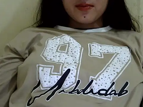 Anika Singh online show from April 2026 02:35:01 PM