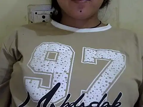 Anika Singh online show from May 2026 09:48:02 AM