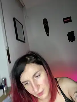 AuroraAllure 27 online show from April 2026 06:42:02 PM
