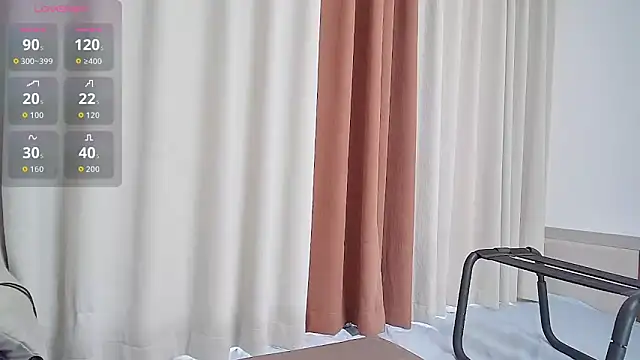 Snapshot of GG-BONG1 chatting on December 2025 08:42:02 AM GG-BONG1 online show from December 2025 08:42:02 AM