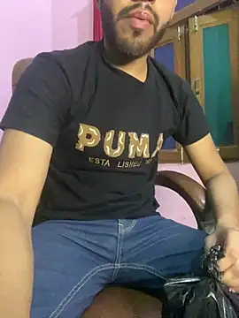 Snapshot of hotyyyyjonny chatting on June 2026 03:02:01 PM hotyyyyjonny online show from June 2026 03:02:01 PM