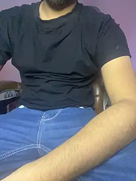Snapshot of hotyyyyjonny chatting on June 2026 03:48:02 AM hotyyyyjonny online show from June 2026 03:48:02 AM