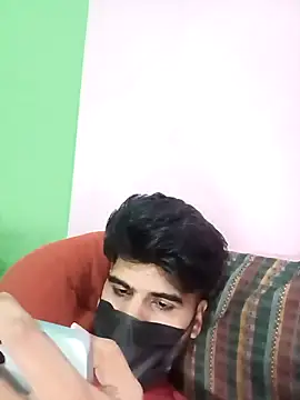 hotyyyyjonny online show from December 2025 06:45:01 PM