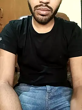 hotyyyyjonny online show from March 2026 06:15:02 AM