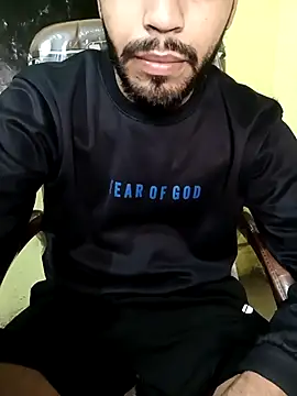 hotyyyyjonny online show from February 2026 02:19:01 AM