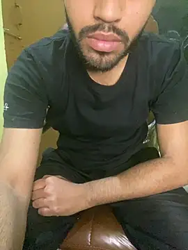 hotyyyyjonny online show from April 2026 05:58:02 AM