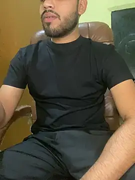 hotyyyyjonny online show from April 2026 04:59:01 AM