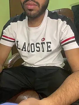 hotyyyyjonny online show from April 2026 06:59:01 AM