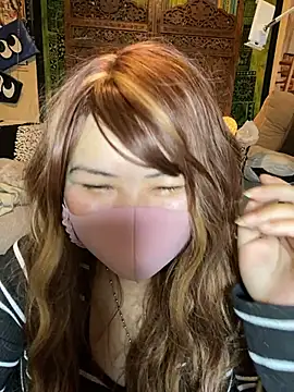 oxLILxMELOxo online show from November 2025 01:00:02 PM