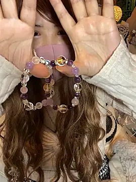 oxLILxMELOxo online show from November 2025 01:03:01 PM