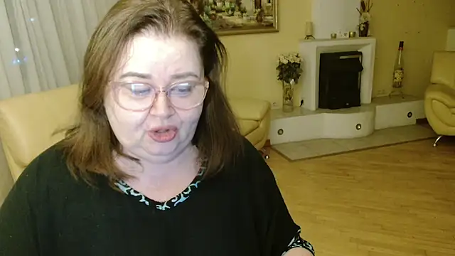 Snapshot of Natali-Gucci chatting on November 2025 09:26:02 PM Natali-Gucci online show from November 2025 09:26:02 PM