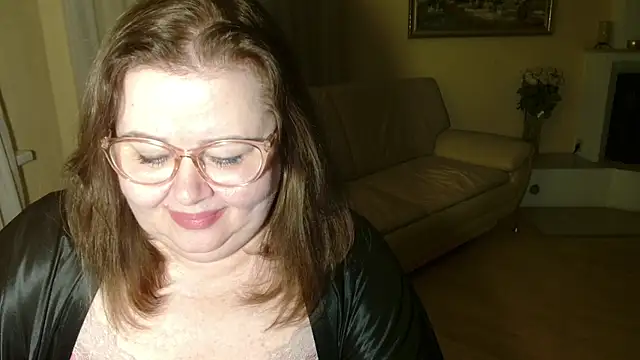 Snapshot of Natali-Gucci chatting on December 2025 11:15:02 PM Natali-Gucci online show from December 2025 11:15:02 PM