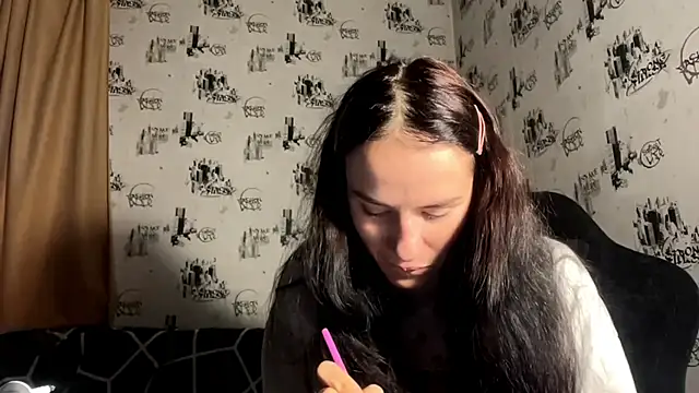 AliciaCapehart online show from November 2025 07:20:01 AM