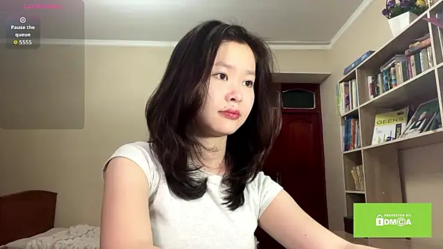 HuldaKye online show from February 2026 12:05:02 PM