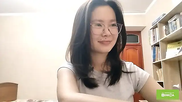 HuldaKye online show from December 2025 12:07:01 PM