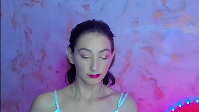 kirakay1 online show from November 2025 03:28:02 AM