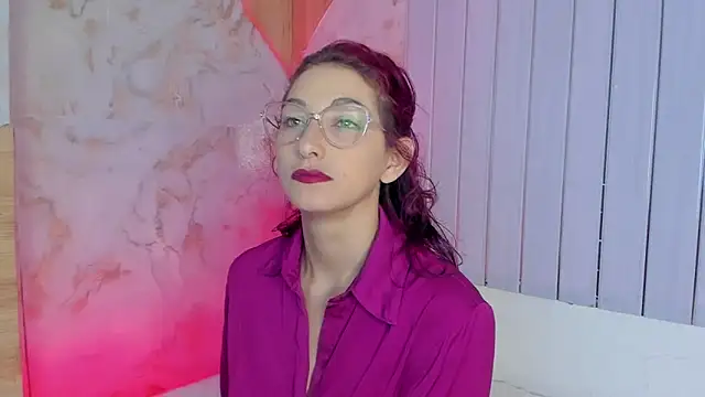 Snapshot of kirakay1 chatting on March 2026 01:03:01 PM kirakay1 online show from March 2026 01:03:01 PM