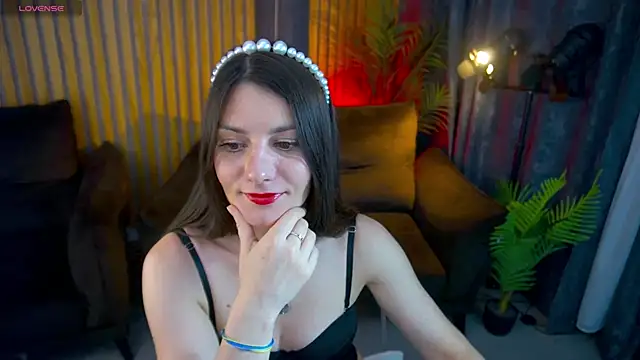 LadyChanelll online show from June 2026 12:58:01 PM