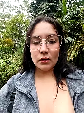 Snapshot of SaloGray8 chatting on June 2026 01:34:01 PM SaloGray8 online show from June 2026 01:34:01 PM
