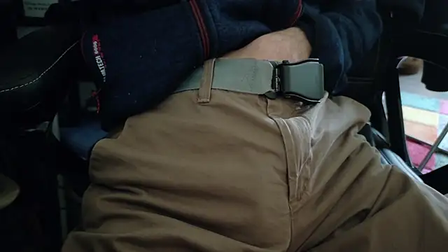 Chrisatmiami online show from March 2026 02:28:01 PM