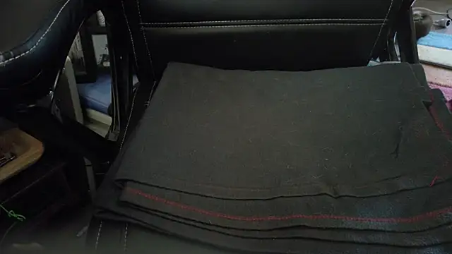 Chrisatmiami online show from April 2026 04:52:01 PM