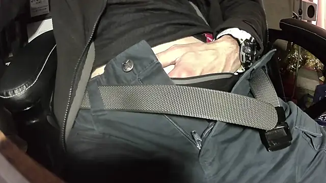 Chrisatmiami online show from November 2025 02:17:02 PM