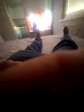 Robesz1982 online show from April 2026 04:42:01 AM