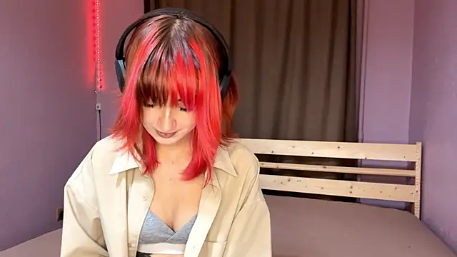 EmilySkyline online show from January 2026 05:38:02 PM