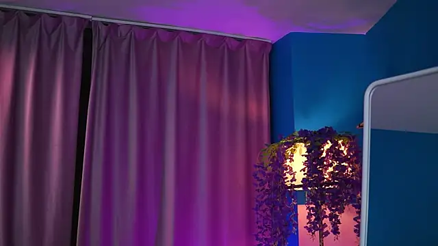 ElyssawetXX online show from April 2026 06:53:01 PM