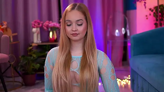 ElyssawetXX online show from November 2025 08:08:01 PM