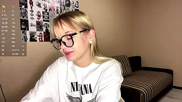 JestineParslow online show from December 2025 08:21:01 PM