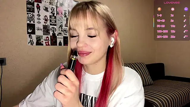 JestineParslow online show from January 2026 08:49:02 PM