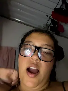 PetiteKattia online show from January 2026 04:49:02 AM